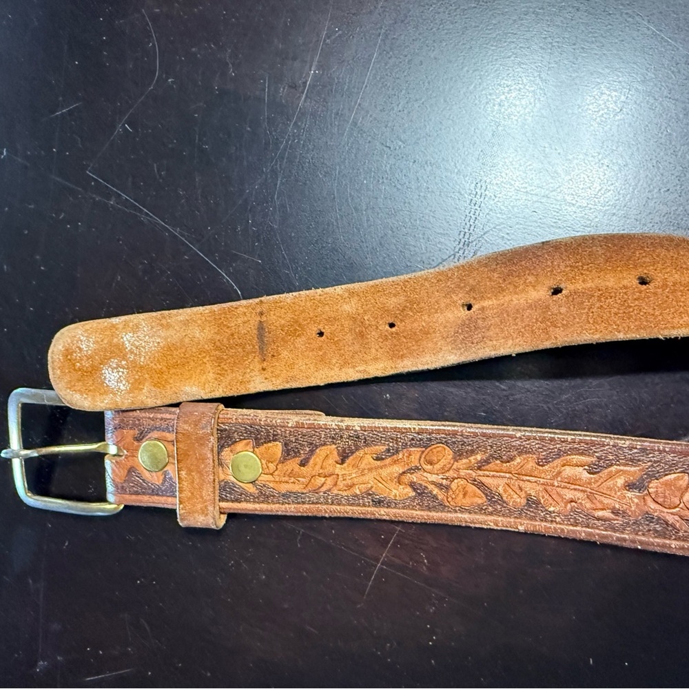 "JIM" Embossed Vintage Brown Leather Western Belt cow boho leaf